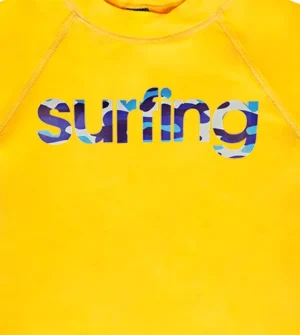 Remera UV Surfing mangas cortas