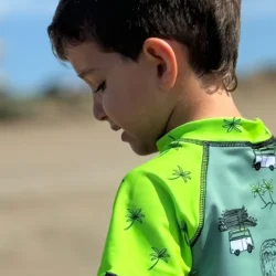 Remera UV Surf Day mangas cortas